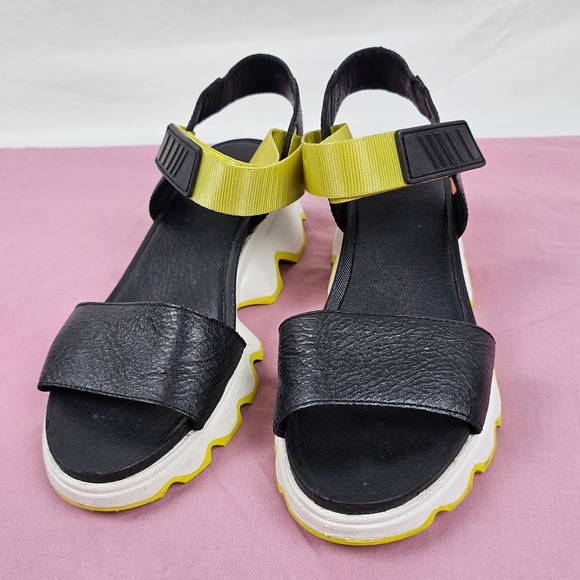Sorel Women's Platform Sport Sandals Black Yellow Chunky Lug Sole Size 8 - Picture 3 of 16